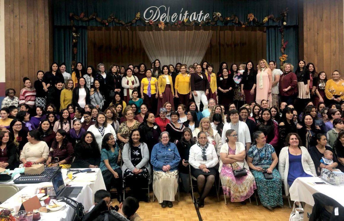 Hispanic Women’s Evangelistic Banquet /Banquete de Damas Hispano Evangelístico