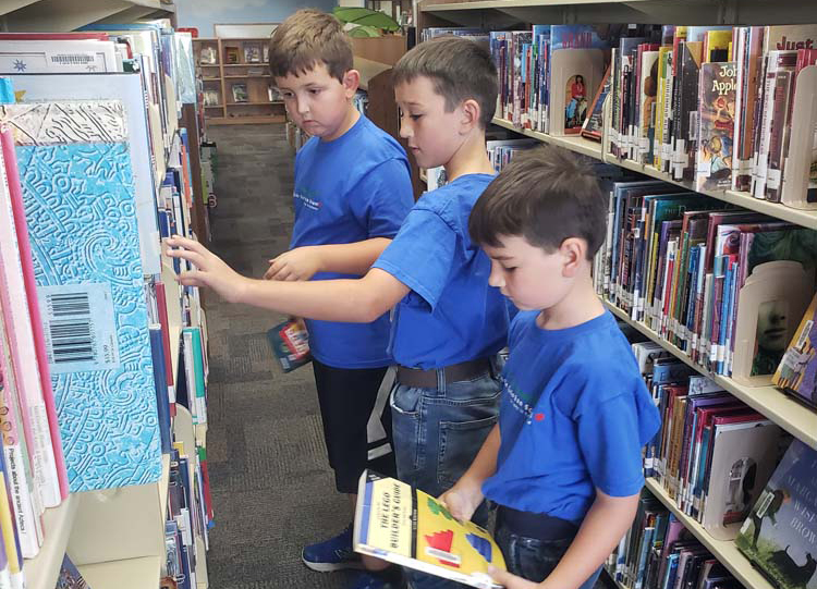 Hillside Christian School’s First Library Trip Post-Covid